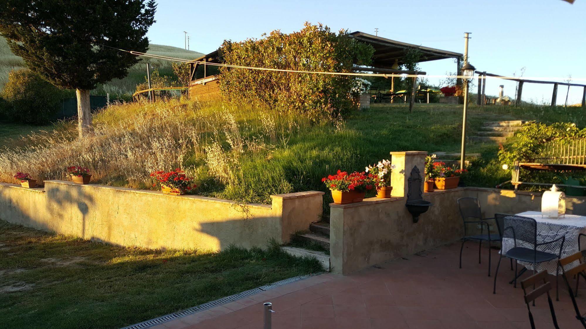Casa Vacanze Fornace Buonconvento Buitenkant foto